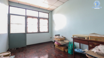 *****ทาวน์เฮ้าส์มือสองย่านจรัญสนิทวงศ์ ม.ทวีสุข จรัญสนิทวงศ์46 เนื้อที่กว้างขวางมากถึง 36 ตร.ว. ฟังก์ชัน 3 ห้องนอน 2 ห้องน้ำ ที่จอดรถ 1 คัน ทาวน์เฮ้าส์พื้นที่กว้าง ใจกลางเมือง บนทำเลแห่งการเดินทาง เชื่อมต่อถนนจรัญสนิทวงศ์ ถนนบรมราชชนนี ใกล้โครงการรถไฟฟ้าสายสีน้ำเงิน "สถานีเพชรเกษม48"